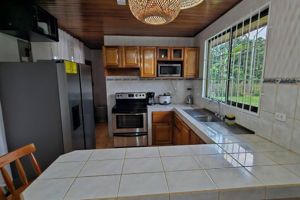 Casa Roble Fortuna La Fortuna Extérieur photo