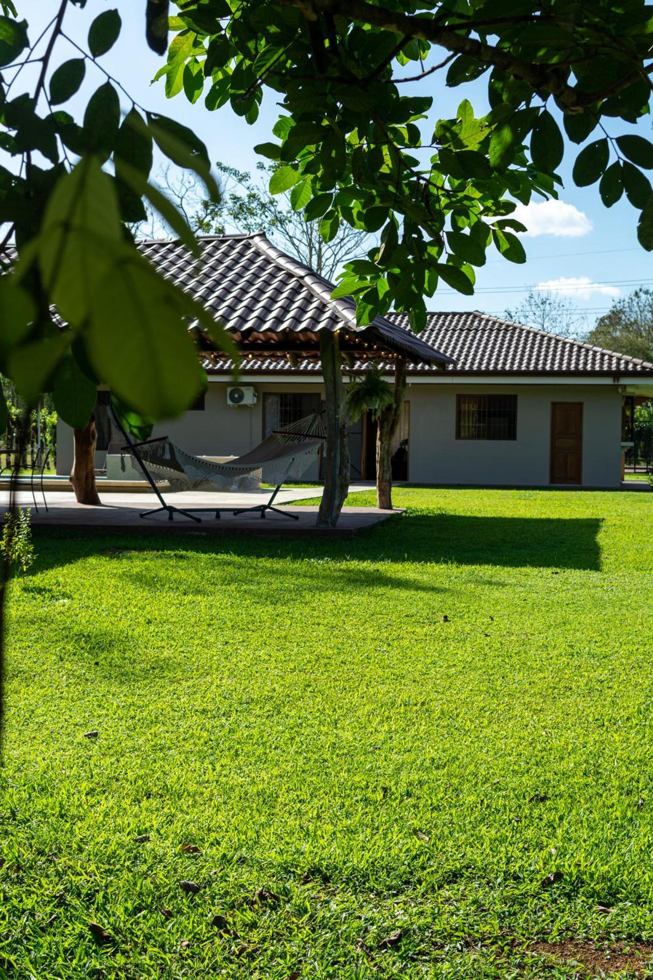 Casa Roble Fortuna La Fortuna Extérieur photo